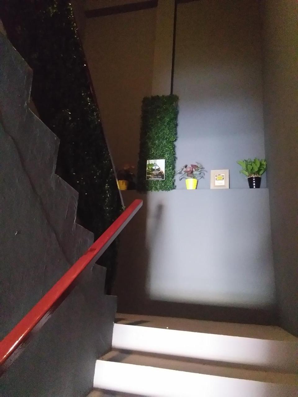 Co.Living Hostel Bandar Seri Begawan Bagian luar foto