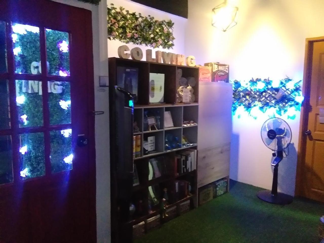 Co.Living Hostel Bandar Seri Begawan Bagian luar foto