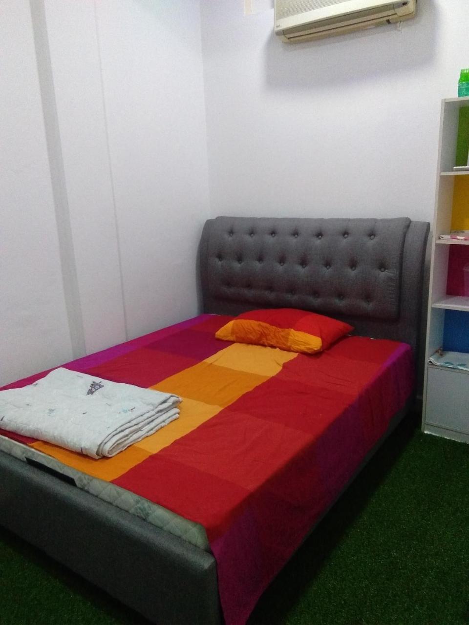 Co.Living Hostel Bandar Seri Begawan Bagian luar foto