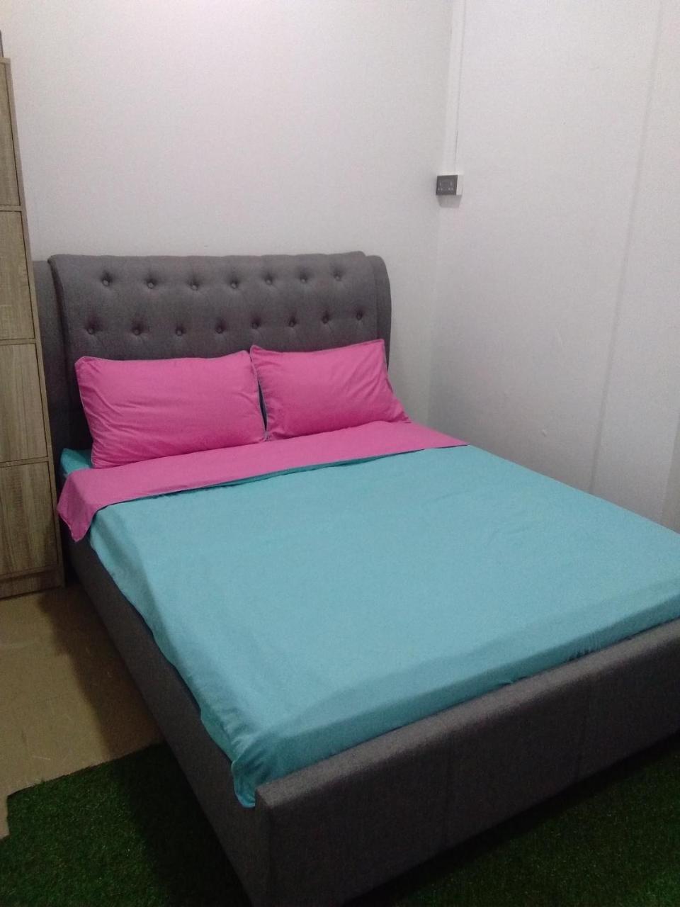 Co.Living Hostel Bandar Seri Begawan Bagian luar foto
